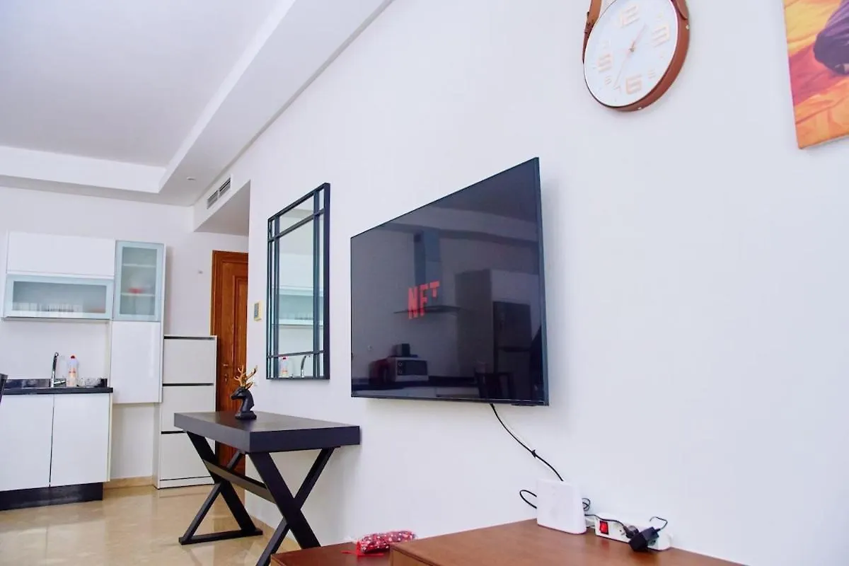 Luxueux Studio Spacieux A Racine Casablanca A Une Minute De Twin Center